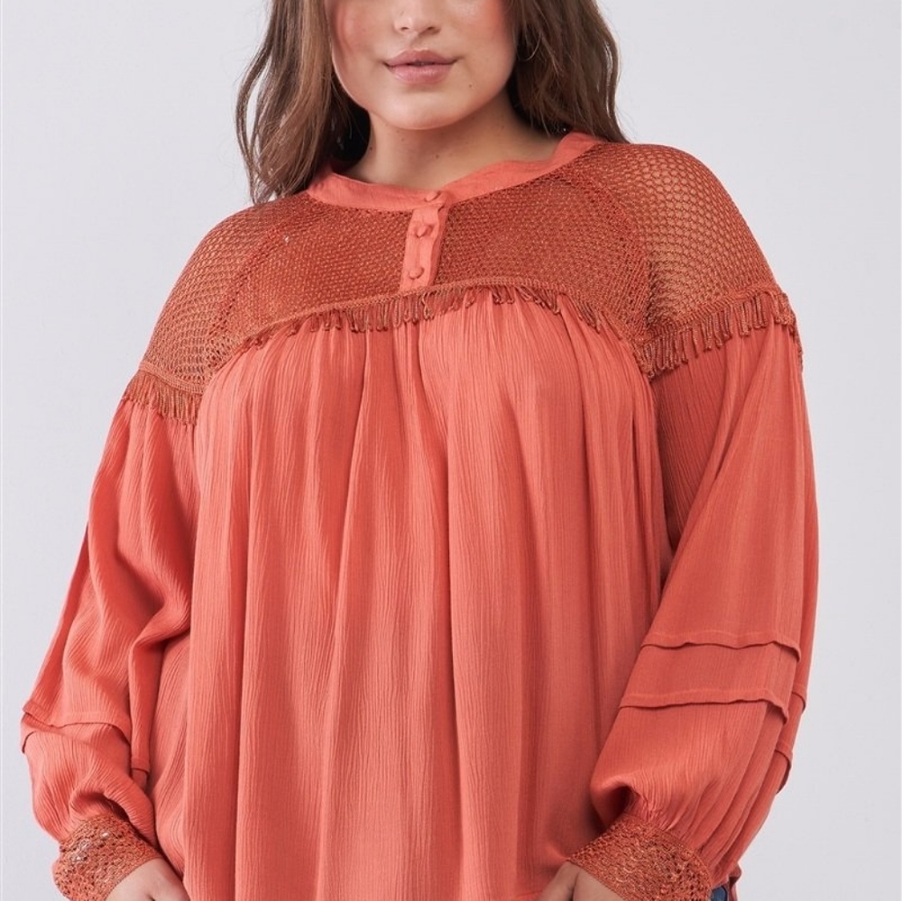 Plus Size Boho Sheer Net Mesh Balloon Sleeve Detail Relaxed Top